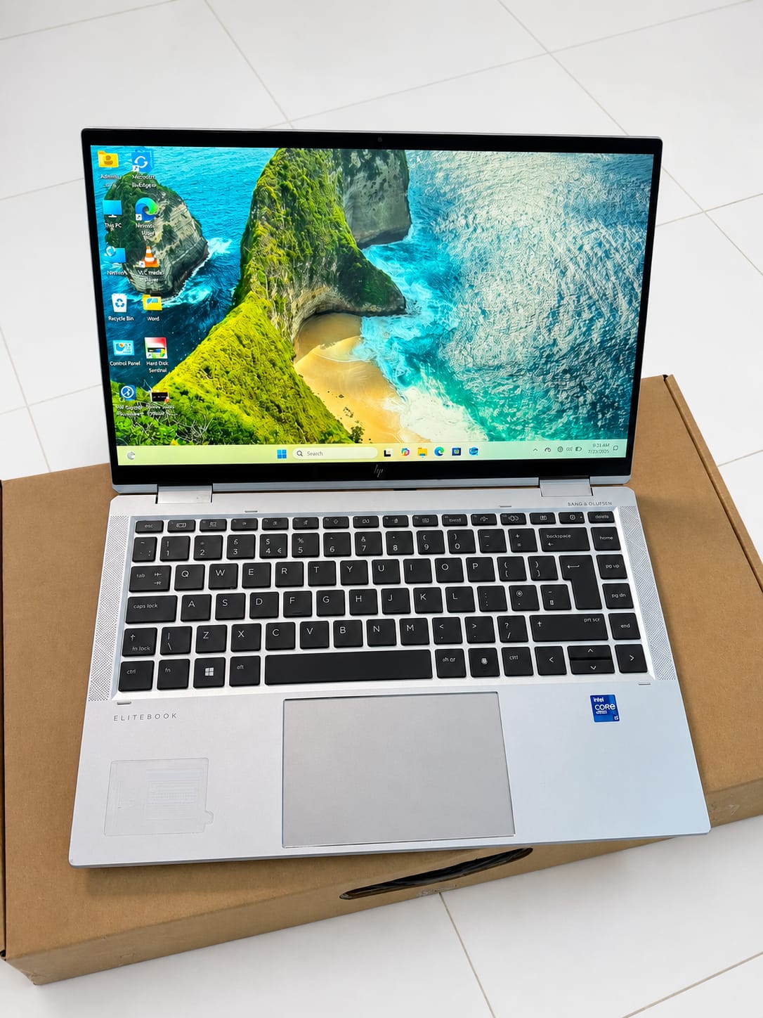 HP EliteBook x360 1040 G8 | Core i7 11th Gen | 16GB RAM | 512GB SSD | 14" FHD 360° Touchscreen