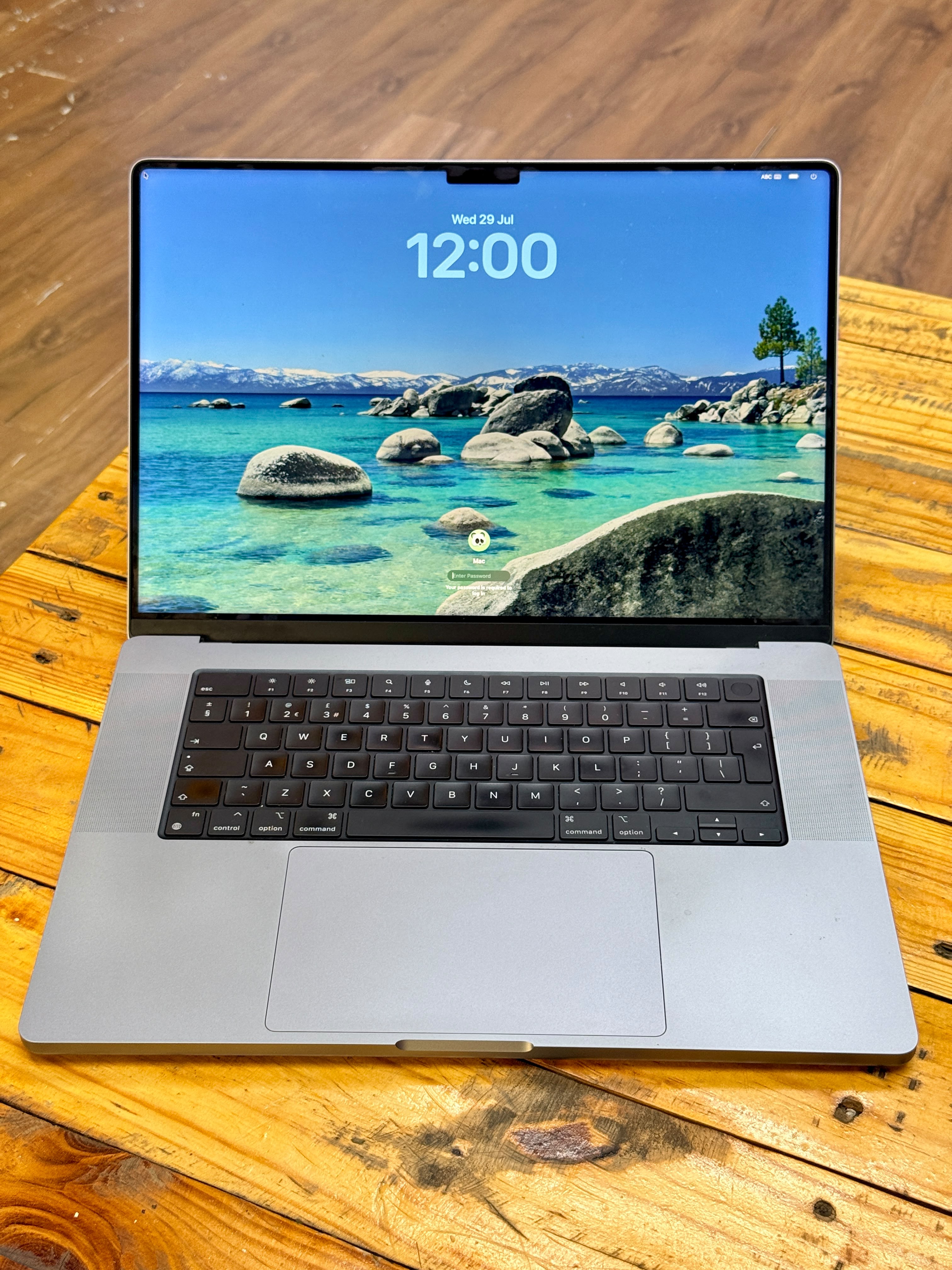 MacBook Pro M1 Pro 14" (16GB/512GB)