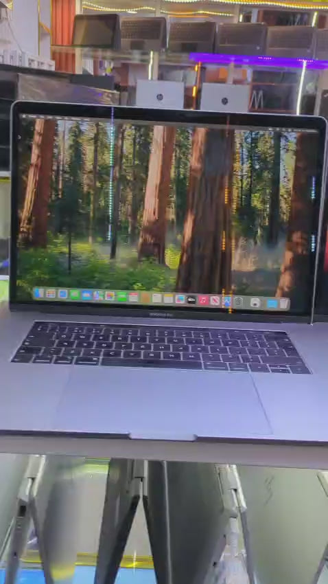 MacBook Pro 15" (2018) – Core i9 | 32GB RAM | 512GB SSD | 4GB Dedicated Graphics