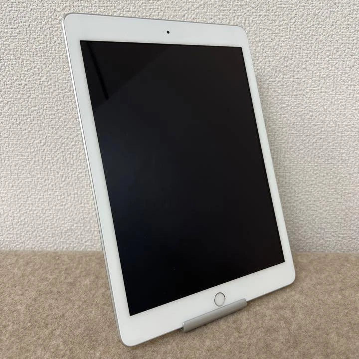 Apple iPad 6th Gen (A1893) – 128GB | WiFi Only