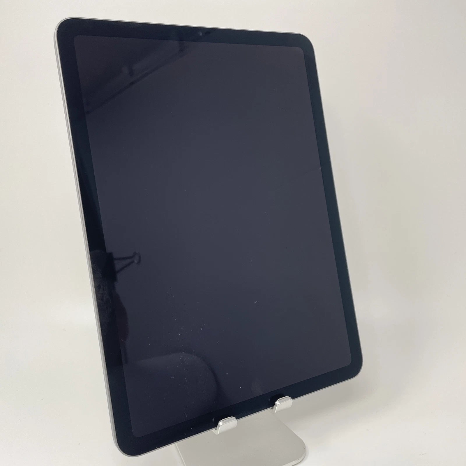 Apple iPad Air 5th Gen (2022) – M1 | 64GB | WiFi + Cellular