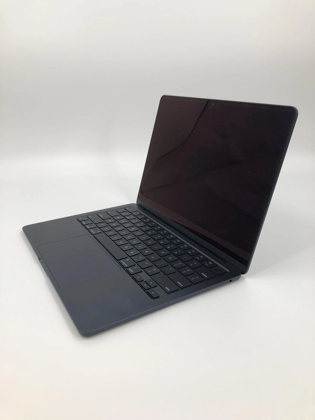 MacBook Air M3 13" (8GB/256GB)